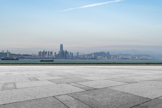 地砖地面和城市景观