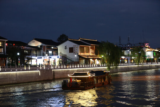 江南水乡夜景