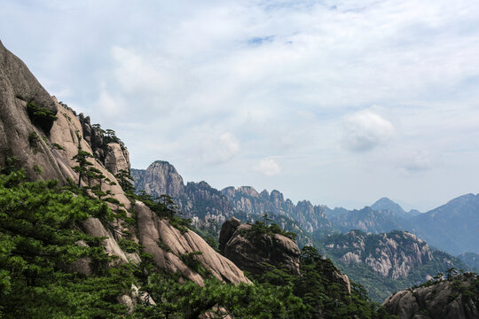 黄山山脉山峰风光