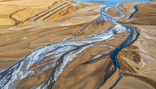 黄河河汊纵横如大地血脉