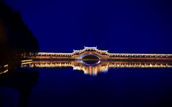 江南古镇夜景