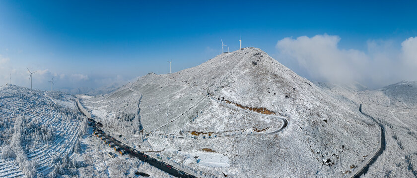 东阳东白山雪景全景