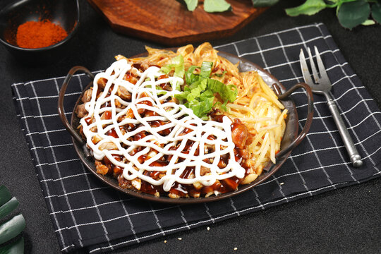 土耳其烧肉拌饭
