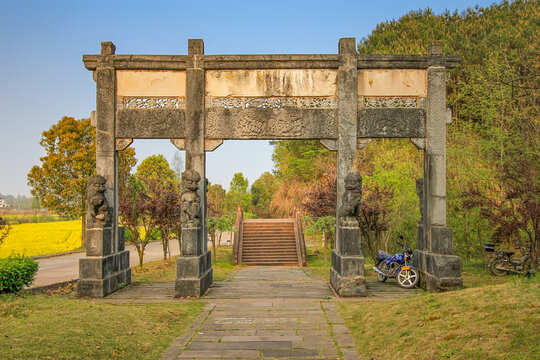 休宁古城岩