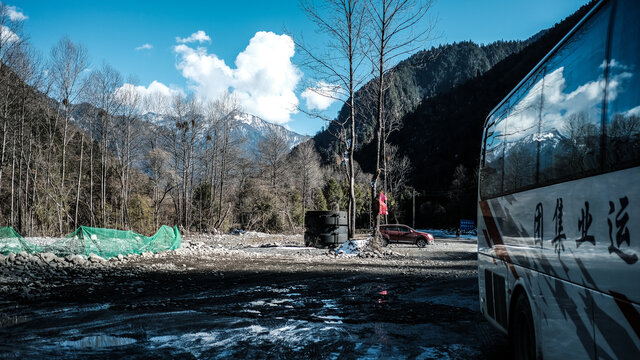 四川理县孟屯河谷高桥沟雪山