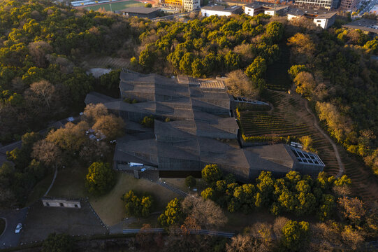 杭州市西湖区转塘中国美院校区