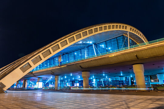 成都双流机场T2航站楼夜景