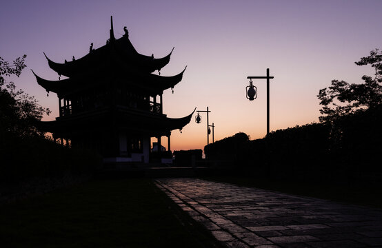 古城之夜