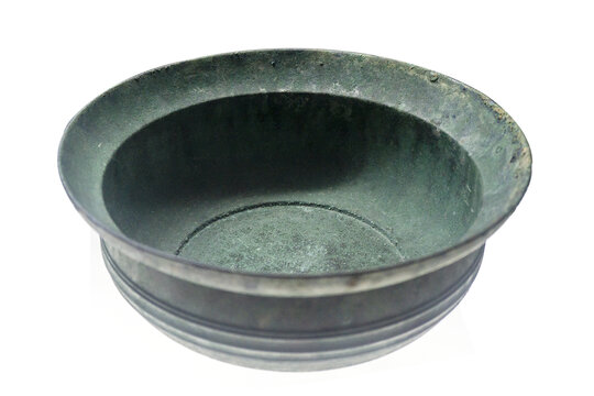 汉代青铜盆