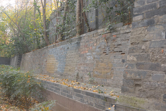 成都东门城墙遗址明清老城墙