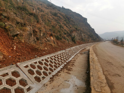 道路生态排水沟施工