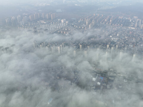 江西铅山大雾迷城