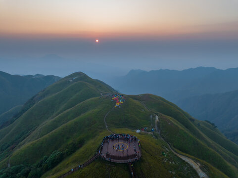 武功山地质公园初秋日出风光