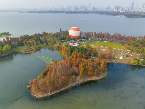 武汉东湖风景区深秋风光