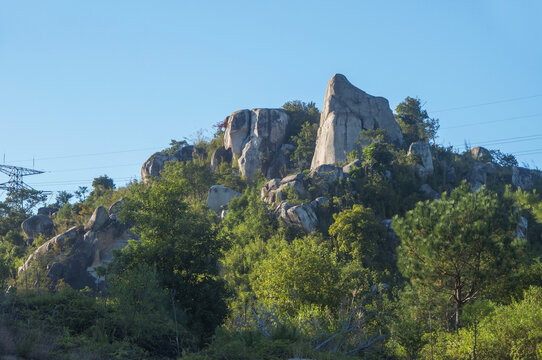 山岗岩石