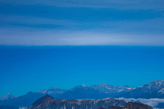 贡嘎雪山