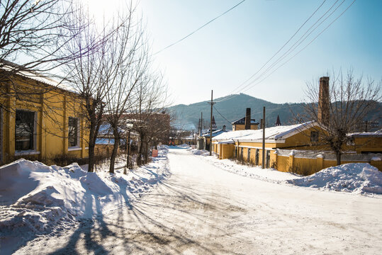 东北乡村雪景