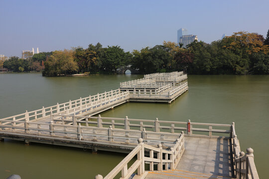 惠州西湖九曲桥风景