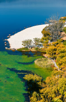 四川凉山西昌邛海湖美丽秋色