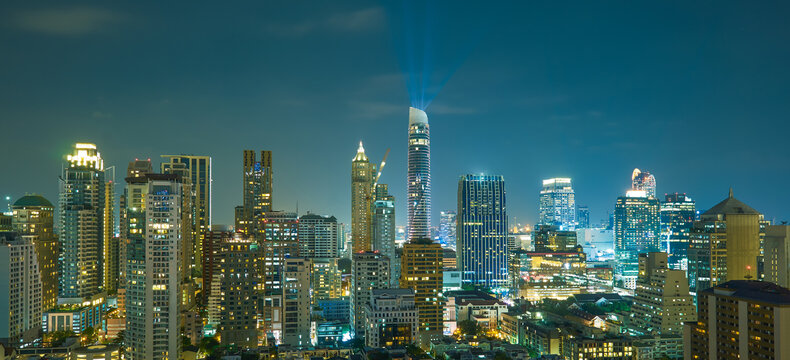 繁华城市美丽夜景照片