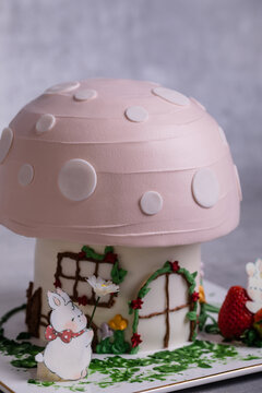 蘑菇屋兔子蛋糕
