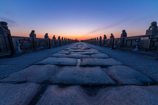 夕阳下的北京卢沟桥遗址