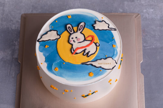 中秋玉兔奔月手绘蛋糕