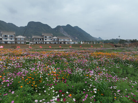 花山温泉商业街