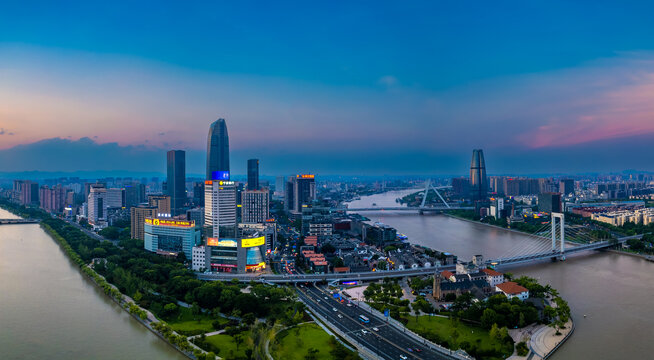 宁波三江口老外滩夜景