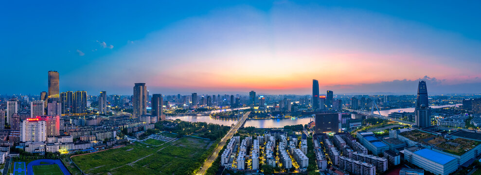 宁波三江口老外滩夜景