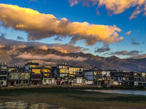 洱海