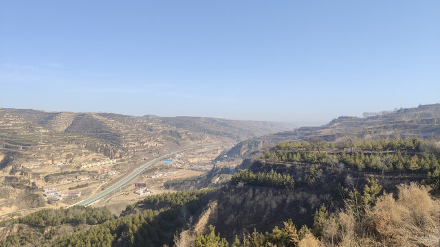 甘肃庆阳山沟西北山沟千沟万壑