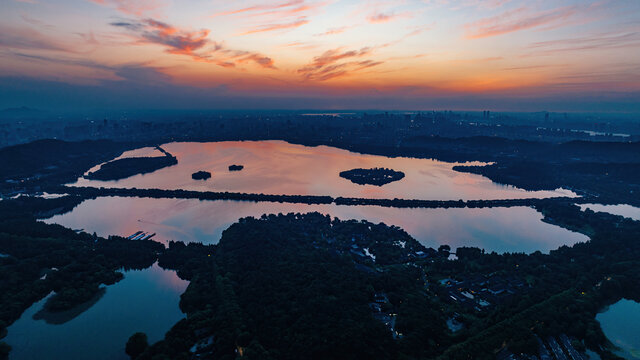 杭州西湖日出大景