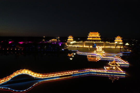 宁夏盐池长城关花马池城墙夜景