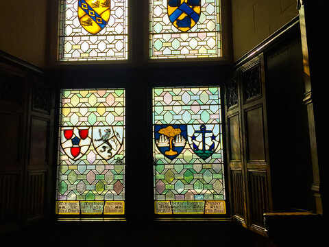 英国爱丁堡城堡花窗