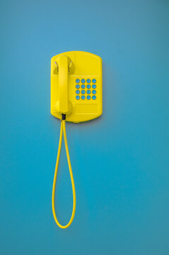 黄色公用电话