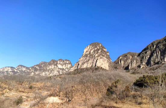 蓝天高山