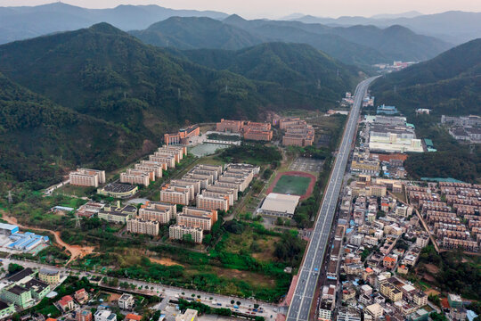 广东药科大学