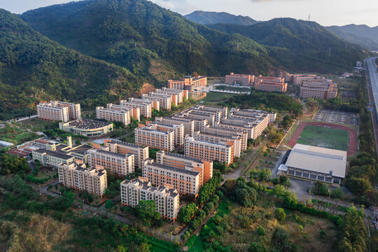 广东药科大学