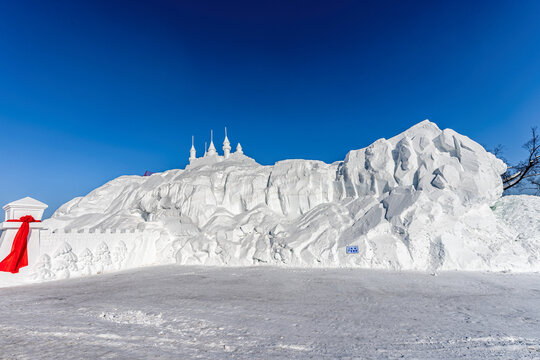 城堡雪雕景观