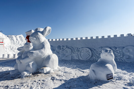 兔子雪雕景观