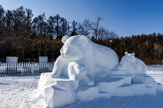 熊雪雕景观