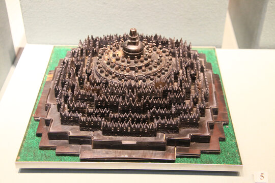 婆罗浮屠塔模型
