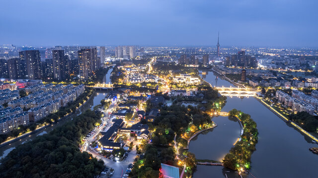 航拍泰州城市景观夜色