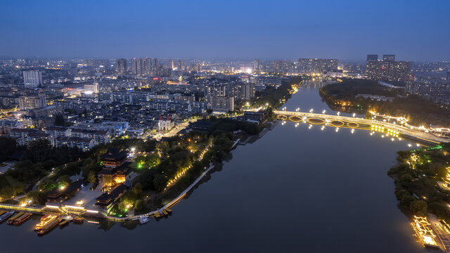 航拍泰州城市风光夜景