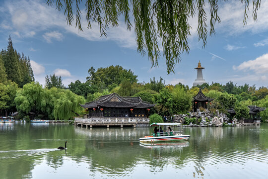 扬州瘦西湖风景画