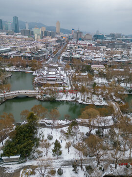 雪后的济南大明湖