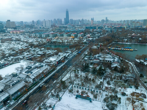 雪后的济南大明湖