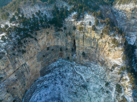 航拍济南藏龙涧雪景