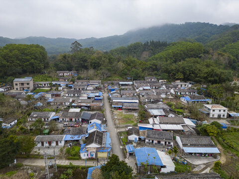 海南琼中什寒村